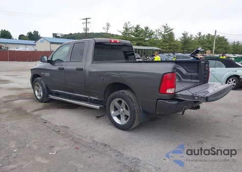 2016 Ram 1500 Express z USA, uszkodzony, nr VIN 1C6RR7FT9GS154039